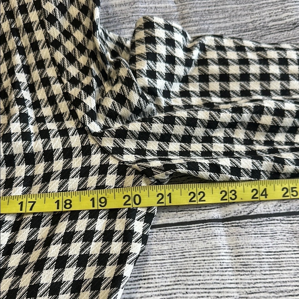 Donna Ricco VTG Sz Large Houndstooth
Midi Dress - Picture 8 of 13